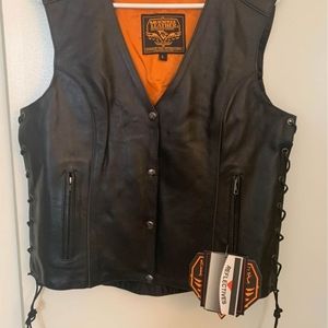 Milwaukee Genuine leather vest Brand New with Tag